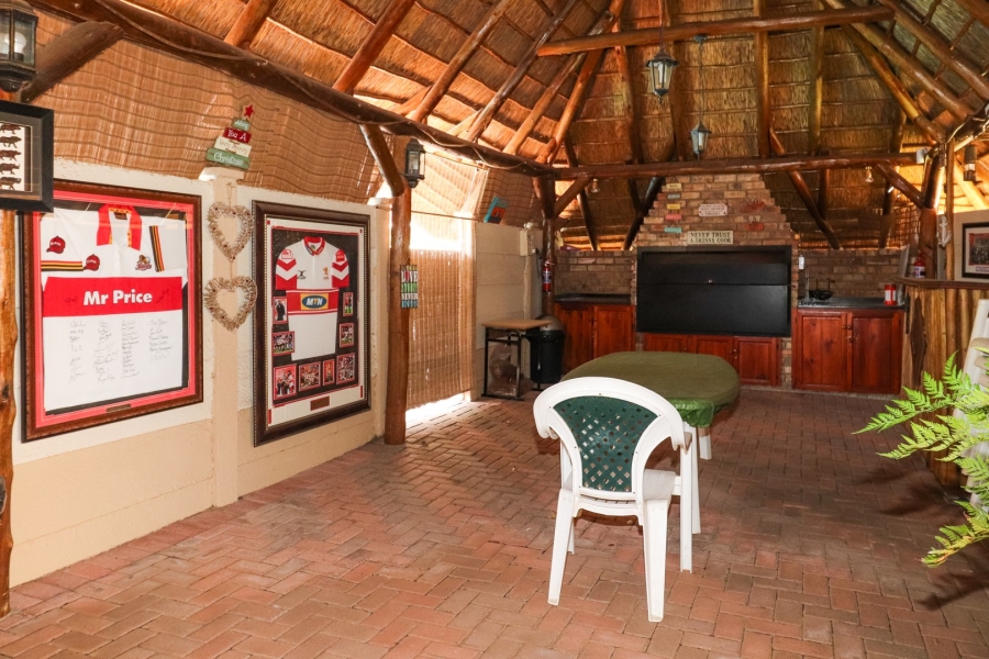 3 Bedroom Property for Sale in Flamwood North West